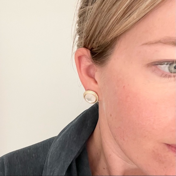 NEW Cat Eye Opal Stud Earrings - Picture 4 of 4